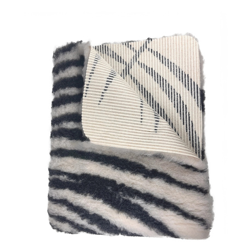 Zolux Dry bed posłanie izolujące dla psa wzór roślinny 50x70 cm kol. beż