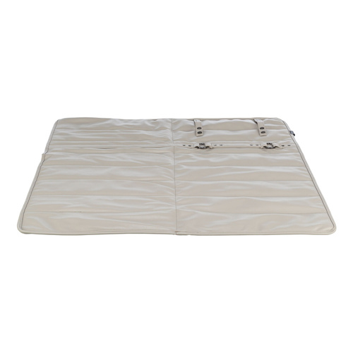 Trixie CityStyle koc podróżny dla psa sztuczna skóra jasnoszary 80x80cm